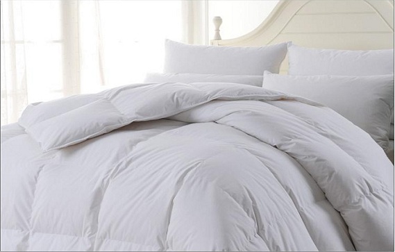 鹅绒被干洗好还是手洗好